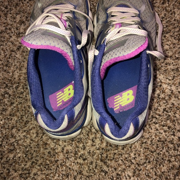 New balance running shoes - Picture 4 of 12
